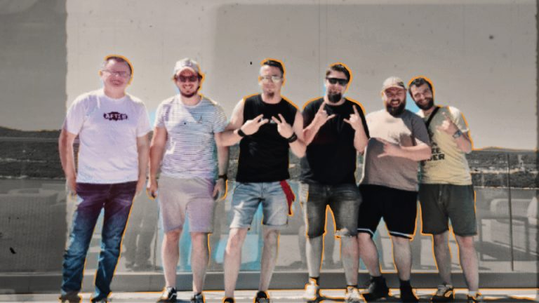 Grupa Retro objavila novi singl “Piše ti na usnama”