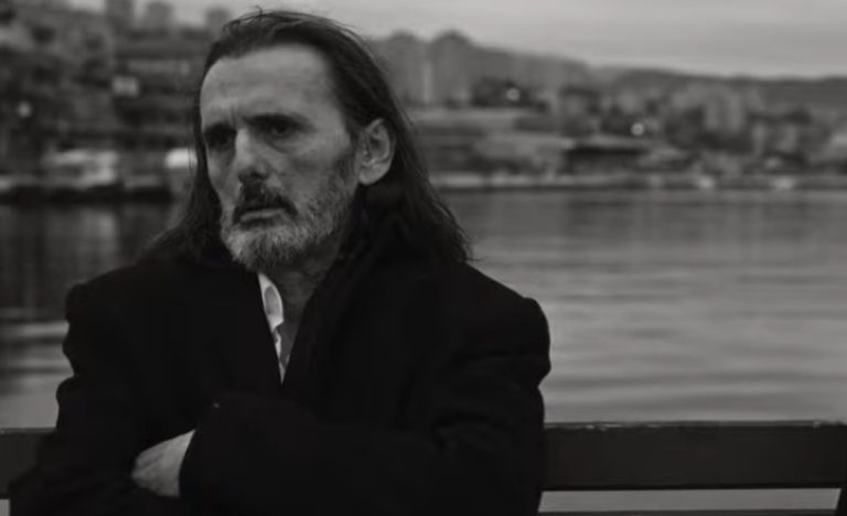 Kad misliš da više ništa ne može da te iznenadi… Goran Bare objavi novu stvar