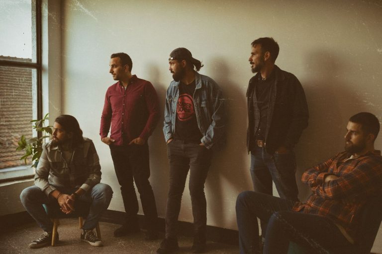 Trnje i Kamenje nas vode “Dole ispod sna”…