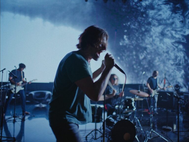 Ko kaže da ne postoji rokenrol? BraćaSu predstavili prvi singl “Ljubavna oseka”