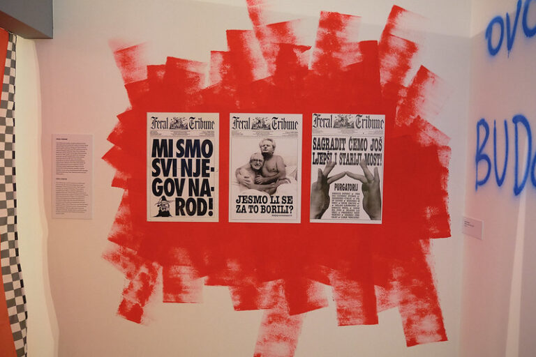 Šta zna dete šta su devedesete? Razgovor o sećanju, znanju i posledicama jedne “lude” decenije…