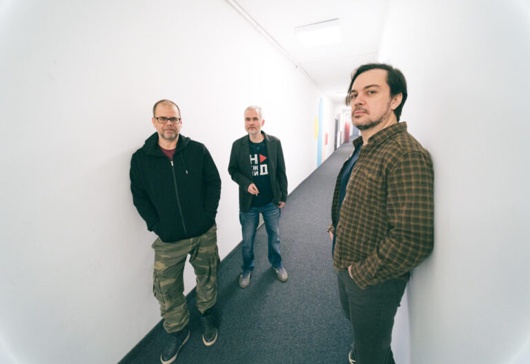 Nežni Dalibor prekida koncertnu tišinu 8. marta u Zappa Barci