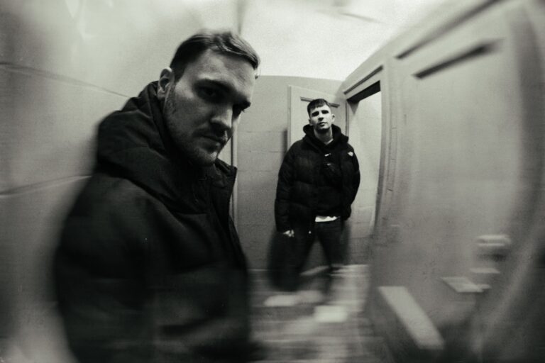 Rock duo Keni nije mrtav predstavio EP “Zbog tog osećaja”