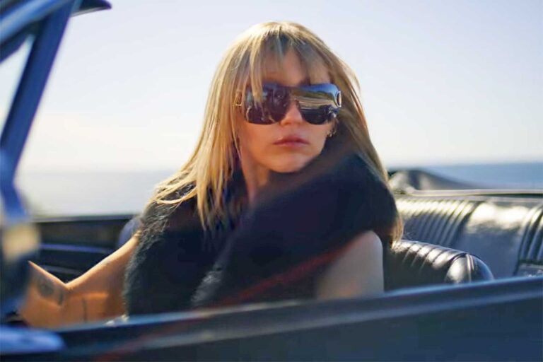 Majli Sajrus objavila novu pesmu “Younger You” za potrebe “Hannah Montana 20th Anniversary” specijala