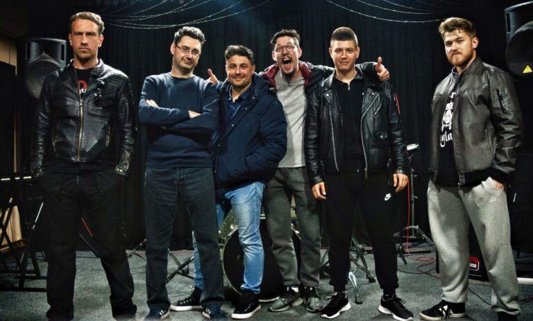 Džon Vejn postavio “Barikade”… Album najavili spotom “Tačka u vremenu”