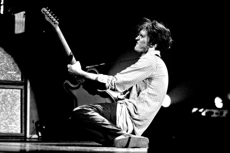 Džoš Klinghofer paralelno radi na dva solo albuma