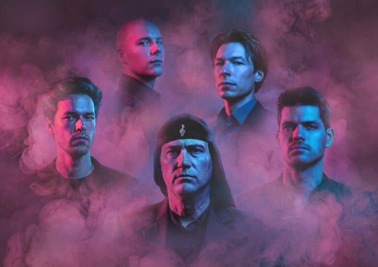 Savršeni spoj Džordža Orvela i Lejdi Gage… Laibach objavili spot za naslovnu numeru albuma “Musick” koji stiže – 1. maja