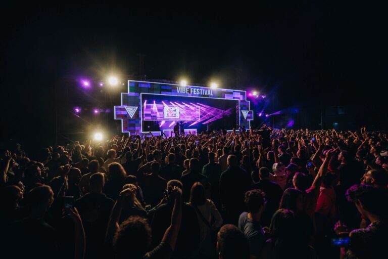 VIBE Festival 2026… Tri dana muzike, umetnosti i urbane energije u Kneževom arsenalu u Kragujevcu