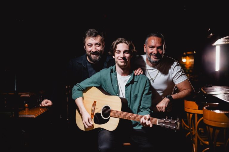 Backsprint objavio “You and Me Honey”, novi singl inspirisan irskim folk zvukom