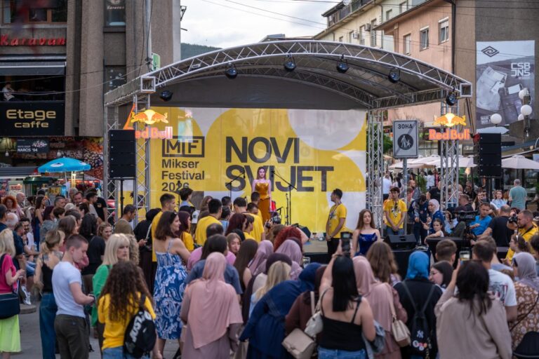 Novi Svijet… Otvoren Mikser Festival u Novom Pazaru