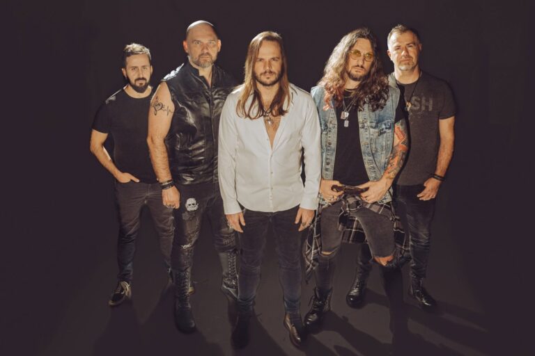 Freddie’s Friends objavili novi singl “Flowers by the Gate”