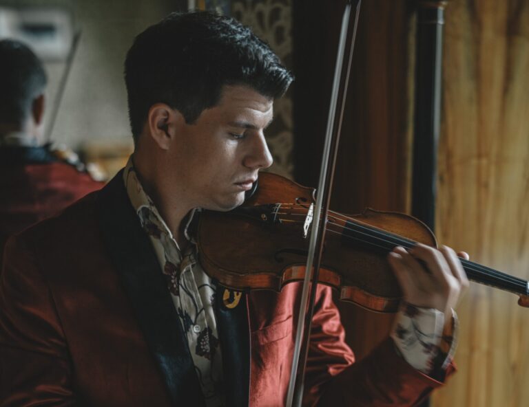 Svečano zatvaranje koncertne sezone Beogradske filharmonije… Crescendo uz Jana Mračeka i Danijela Rajskina