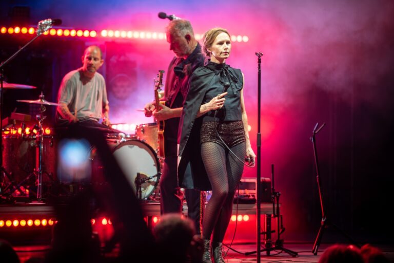 Počeo Arsenal Fest – prvo veče u znaku The Cardigans i Napalm Death (fotoreportaža)