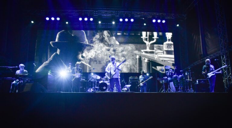 Dire Straits Legacy na Ušću… dva sata hitova i flešbek u 1985.