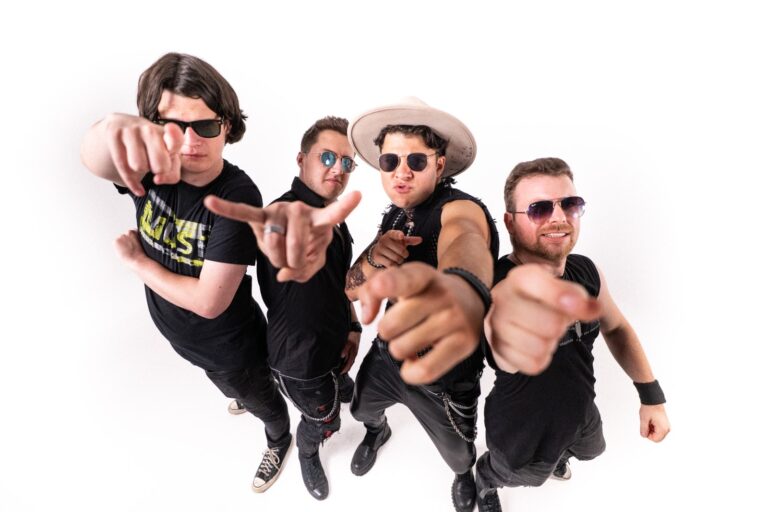 Radili su je godinu dana, a sada je tu… Promonael objavio “Rock The Balkan Groove”