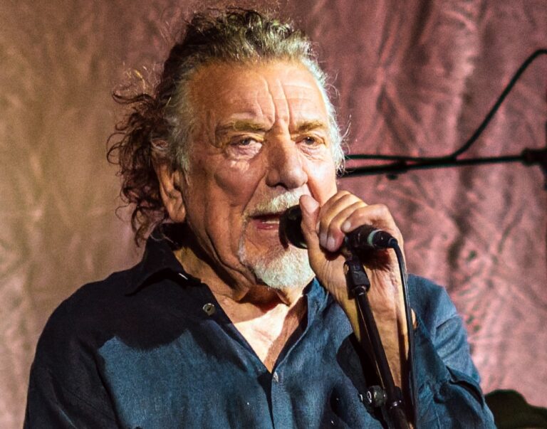 Robert Plant seo za šahovsku tablu sa tinejdžerom… I izgubio – jer je morao da ode