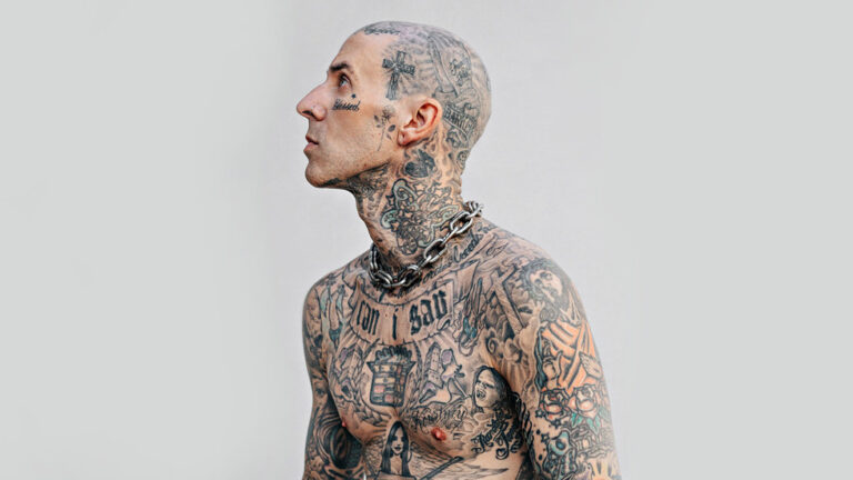 Pogledajte trejler za dokumentarac “Travis Barker: Louder Than Fear”… Priča o životu koji je mogao da se završi 2008.