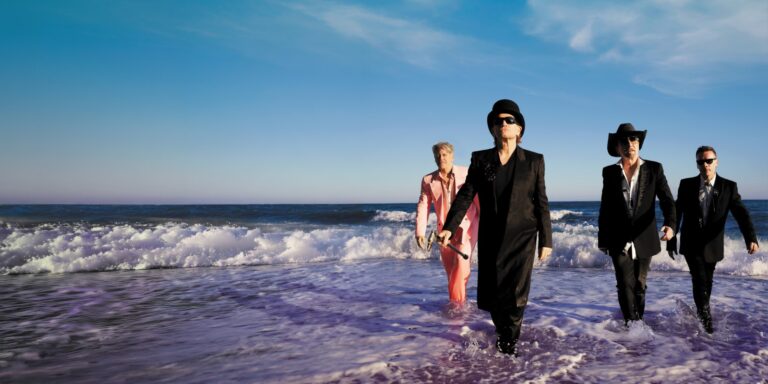 U2 tišinom prekinuli tišinu… Stigao spot za “Silencio”, album “Carnaval De Luz” u novembru